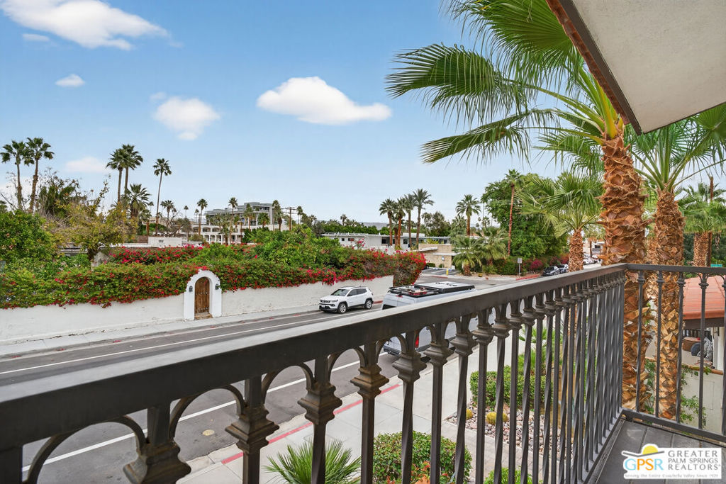 Tennis Club - Residential