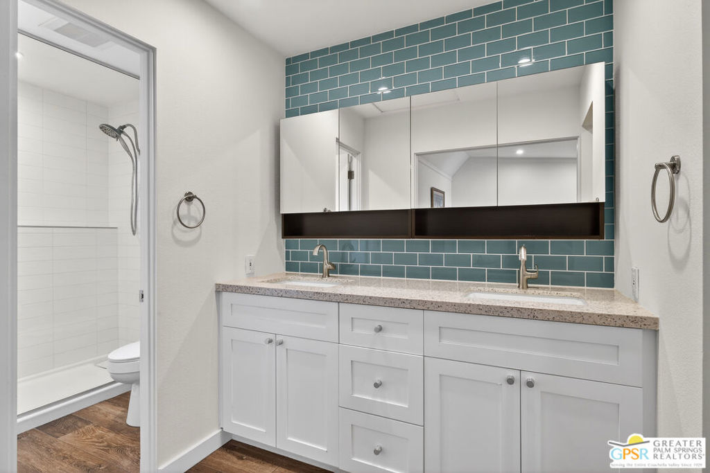 Tennis Club - Residential