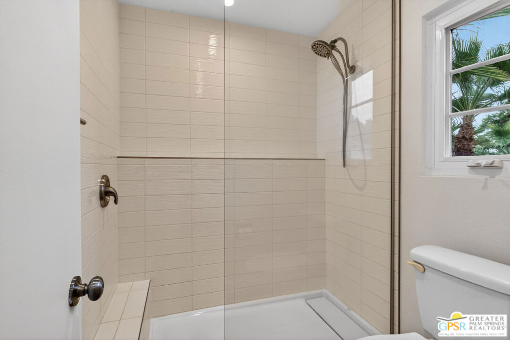 Tennis Club - Residential