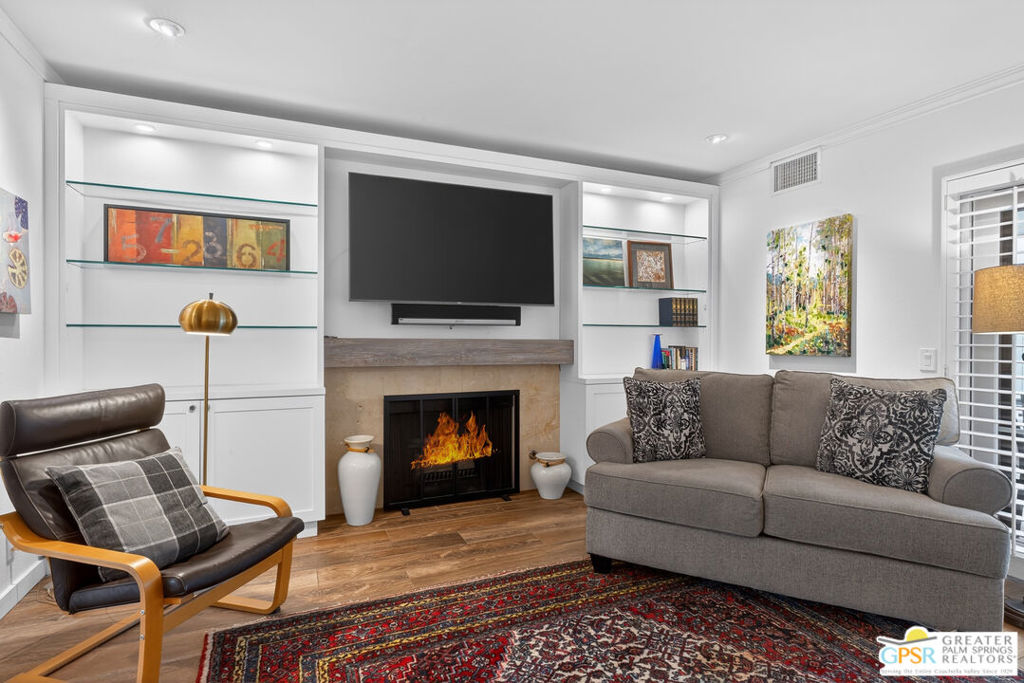 Tennis Club - Residential