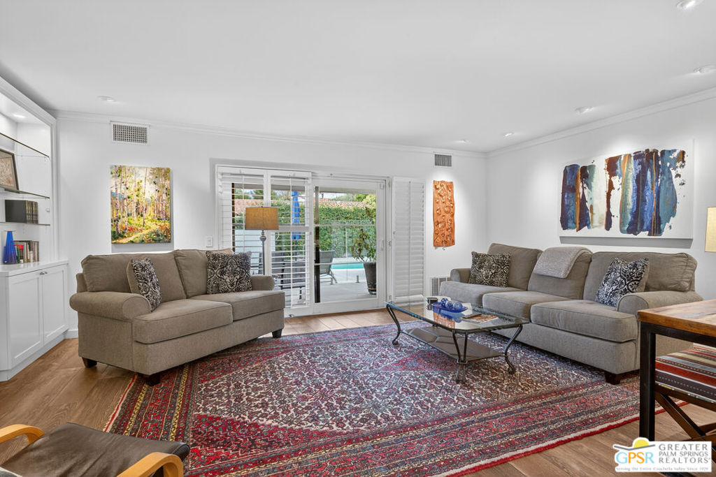 Tennis Club - Residential