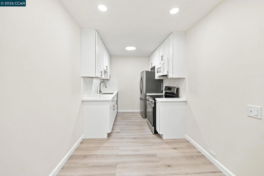 1236 Walker Ave 306