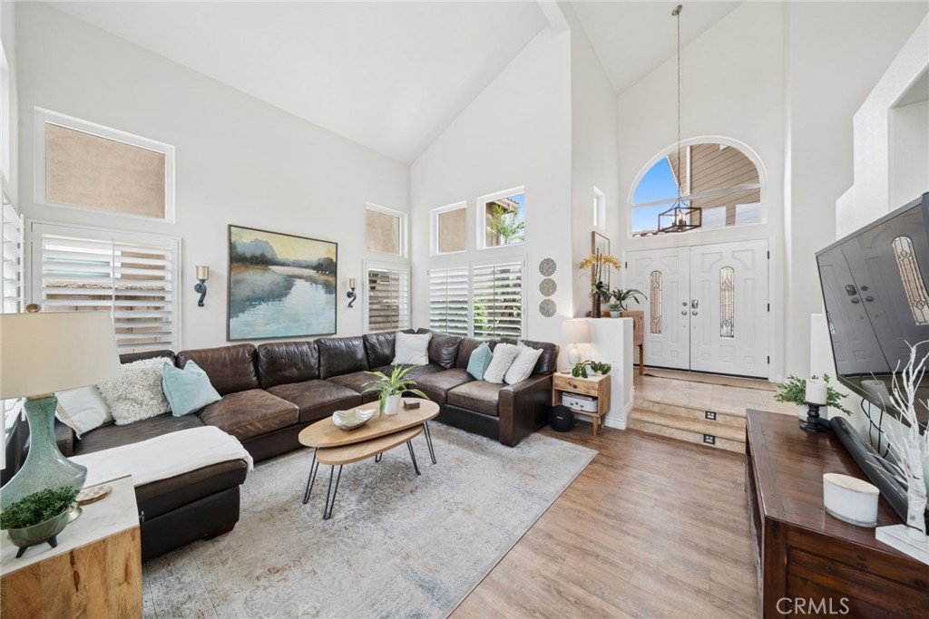 510 S Laureltree