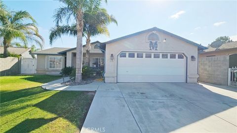 Photo of 718 Florito Way, Delano, CA 93215 (MLS # NS25218339) Photo of 718 Florito Way, Delano, CA 93215 (MLS # NS25218339)