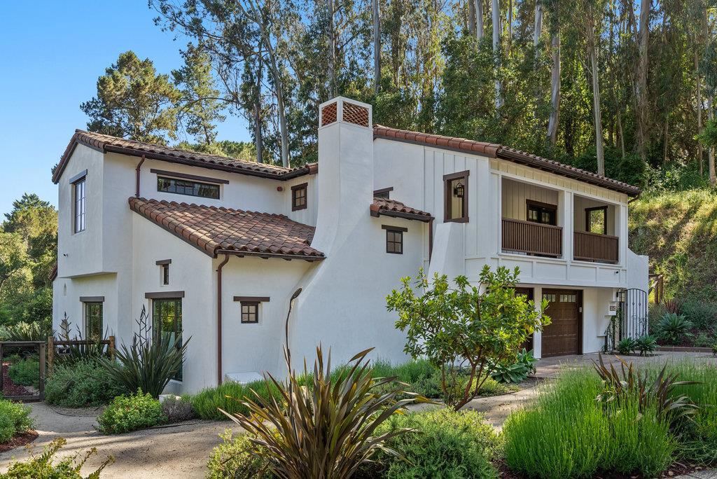 Located in the prestigious Seascape Uplands community of Aptos, this stunning 4 bedroom, 2.5 bathroom home offers over 3,100 square feet of living space, surrounded by 150 acres of natural beauty. Enjoy privacy and convenience, just minutes from the beach, dining, shopping, and Seascape Resort. The open floor plan features high ceilings, hardwood floors, and a seamless flow from the chefs kitchen to the family room, perfect for both relaxation and entertaining. French doors open to a private patio, enhancing the indoor-outdoor living experience. The primary suite is a luxurious retreat with vaulted ceilings and a spa-like bath. Modern amenities include radiant heating, on-demand hot water, generator transfer switch, EV power hookup, stainless steel appliances, and a whole-house water softener. The home offers security features such as an ADT system, Ring doorbell, front-facing cameras, and electronic keypad entry. Custom deer fencing and gates provide added privacy. The gated community offers scenic trails with ocean views and easy access to Seascape Beach, Resort, and amenities. Just 20 minutes to Scotts Valley and Downtown Santa Cruz, this home is the perfect blend of serenity and convenience.
