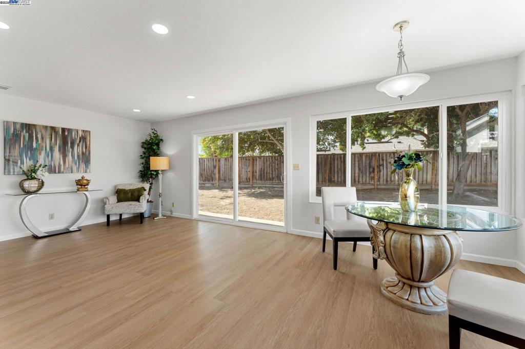 BROOKVALE - Residential