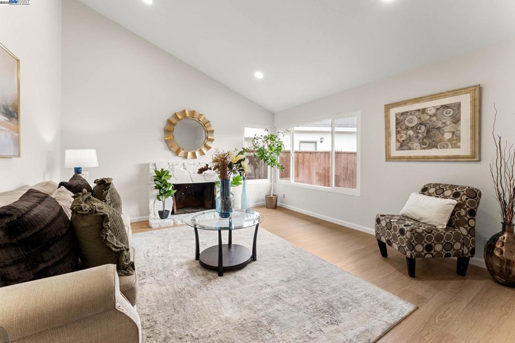 BROOKVALE - Residential