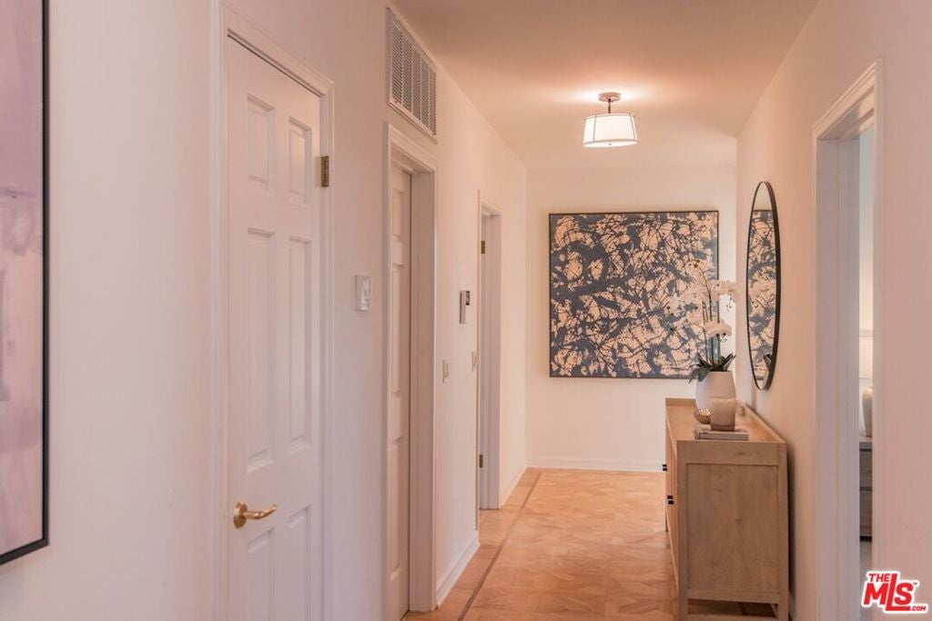 1044 5th Street 202