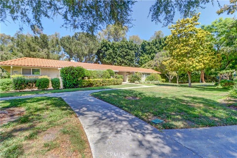 Photo of 2251 Via Mariposa E #O, Laguna Woods, CA 92637 (MLS # OC26188663)
