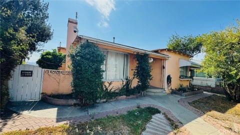 Property photo of 112 S 2nd, Montebello, CA 90640