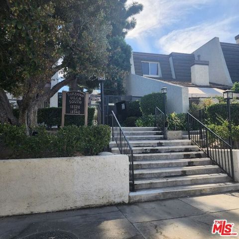 Photo of 18326 Collins Street #F, Tarzana, CA 91356 (MLS # 26657929)