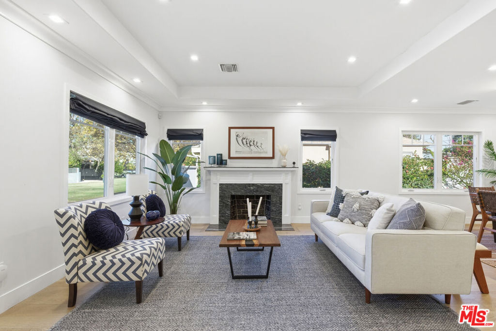 4532 Farmdale Avenue