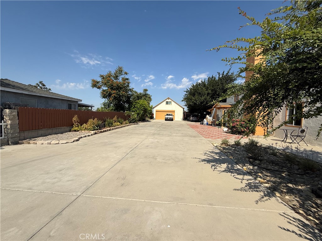 Properties 2 8042 Laurel Avenue