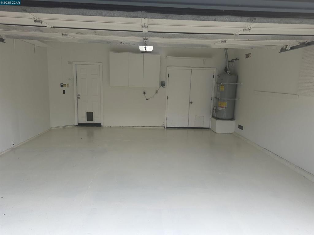 ECHO RIDGE - Residential Lease