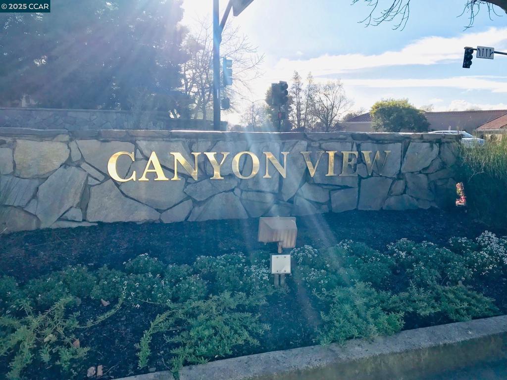 ECHO RIDGE - Residential Lease