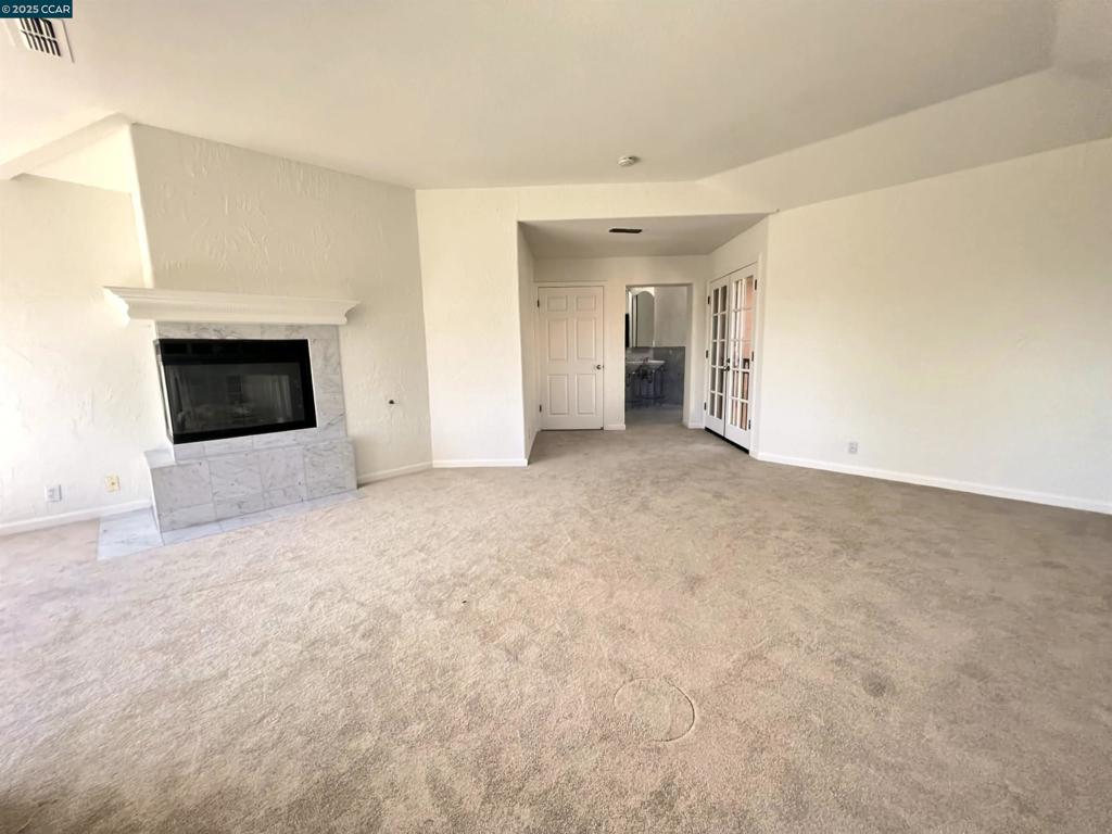 ECHO RIDGE - Residential Lease