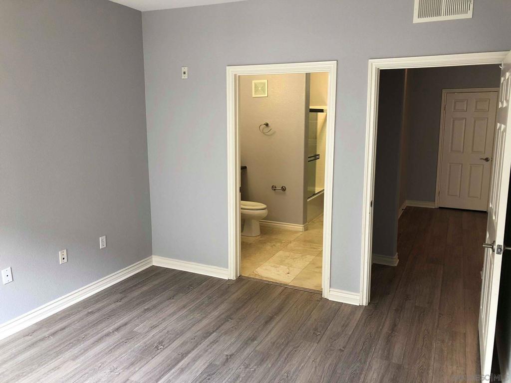 University City - Residential Lease