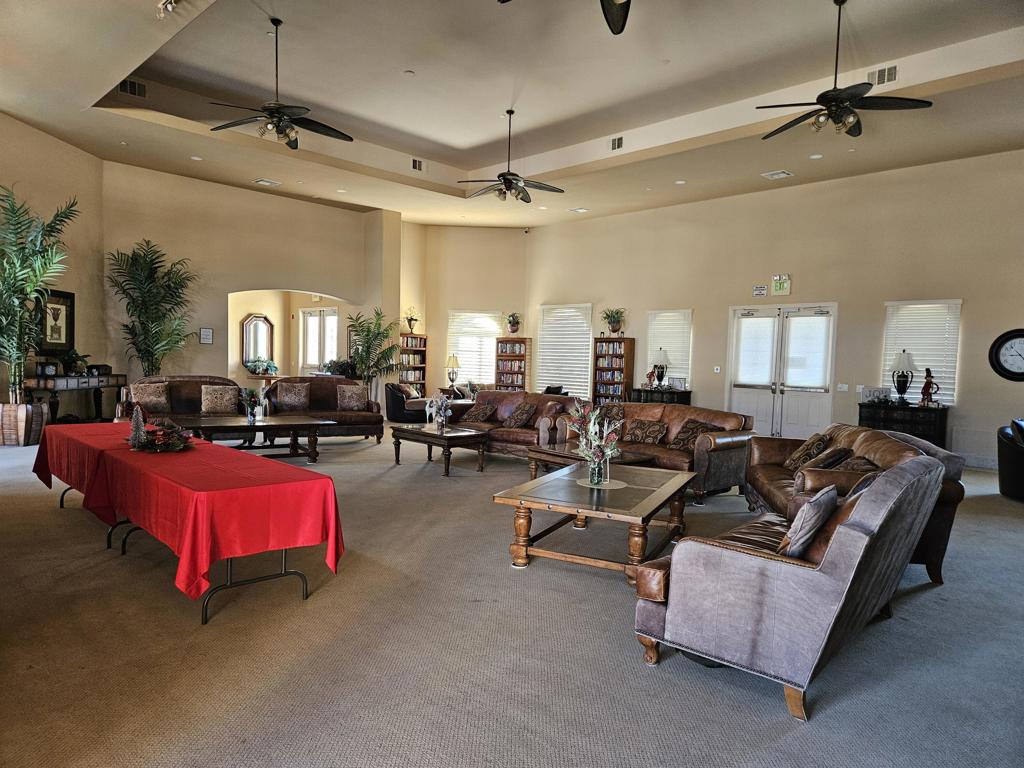 Paradise Springs - Land