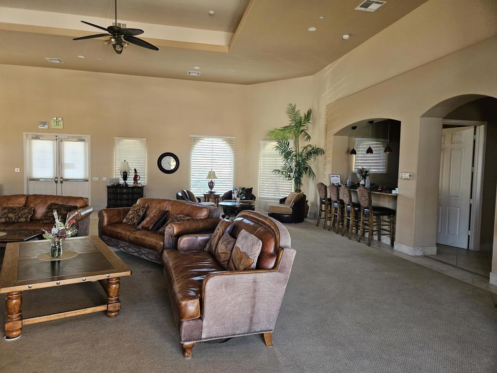 Paradise Springs - Land