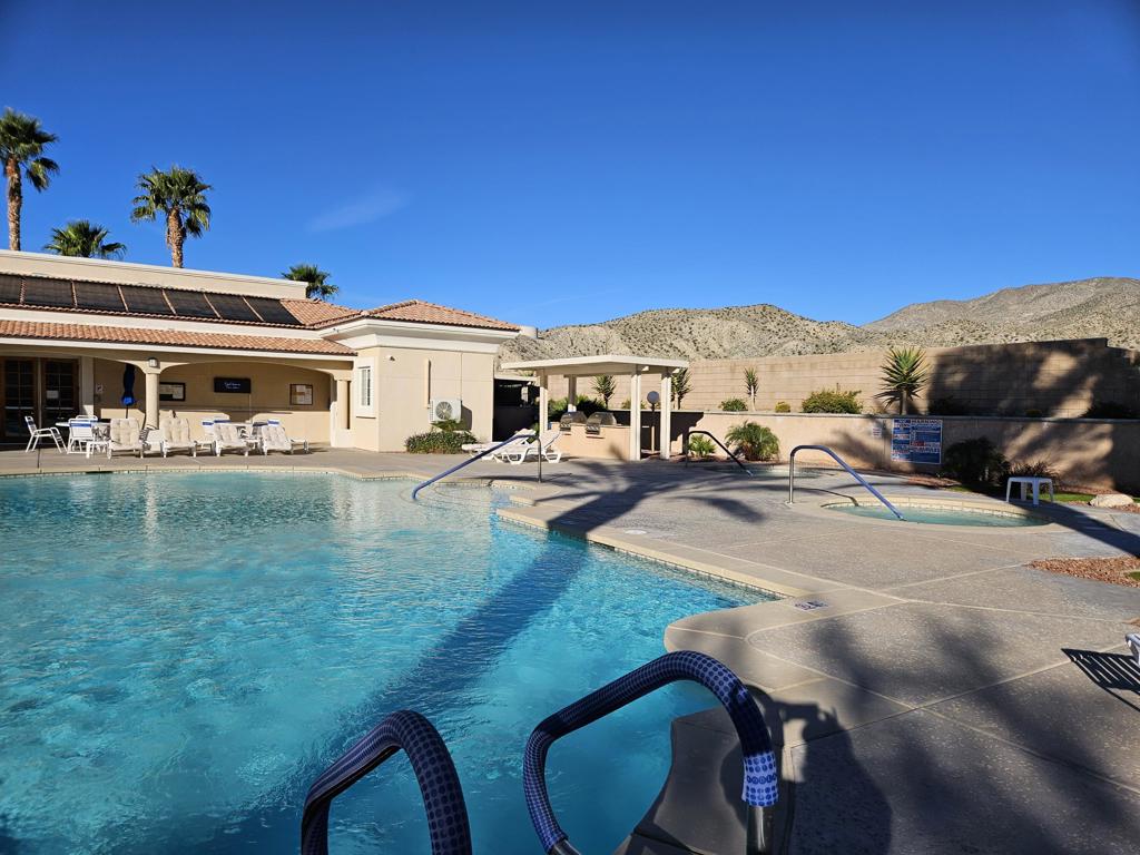 Paradise Springs - Land