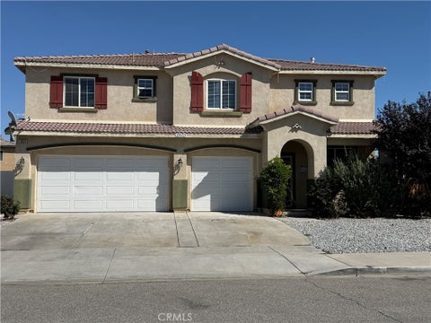 Photo of 13523 Bentley ST, Victorville, CA 92392 (MLS # CV26226660)