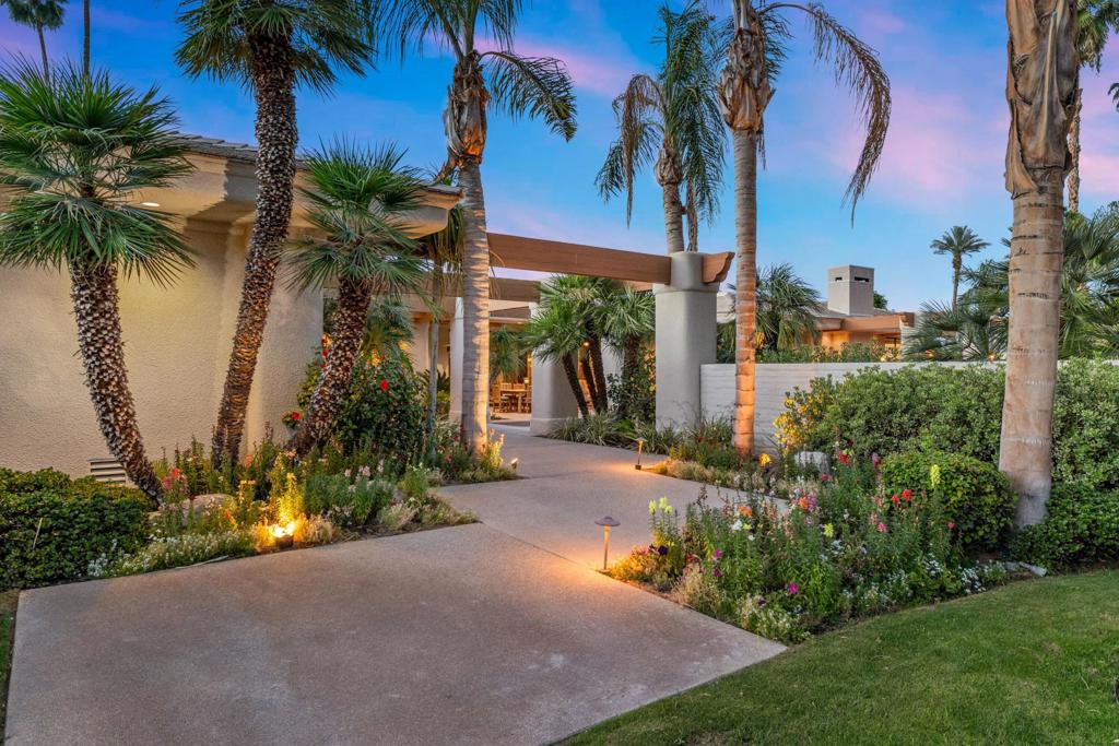 75890 Topaz Lane