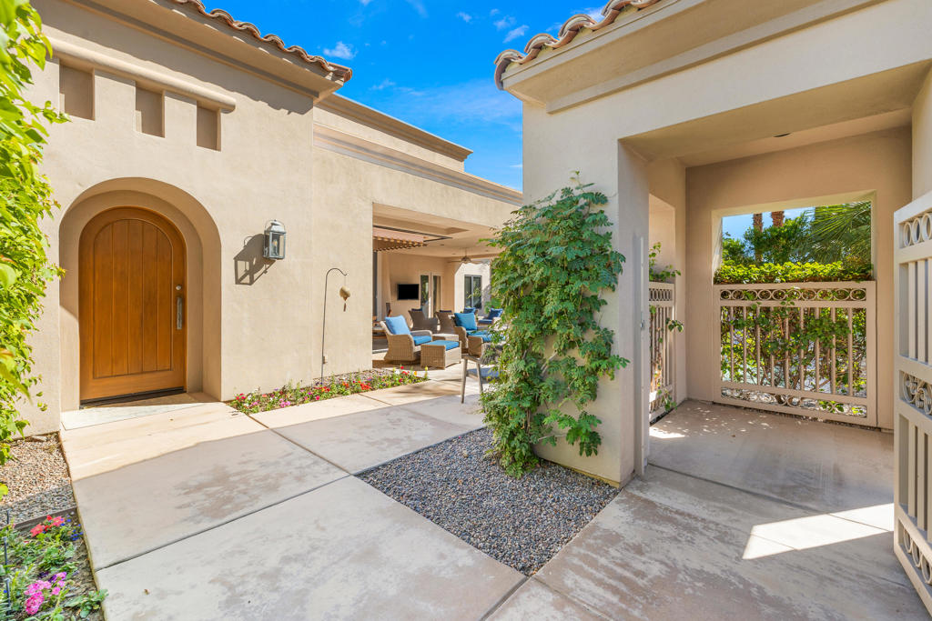 Indian Wells C.C. - Residential