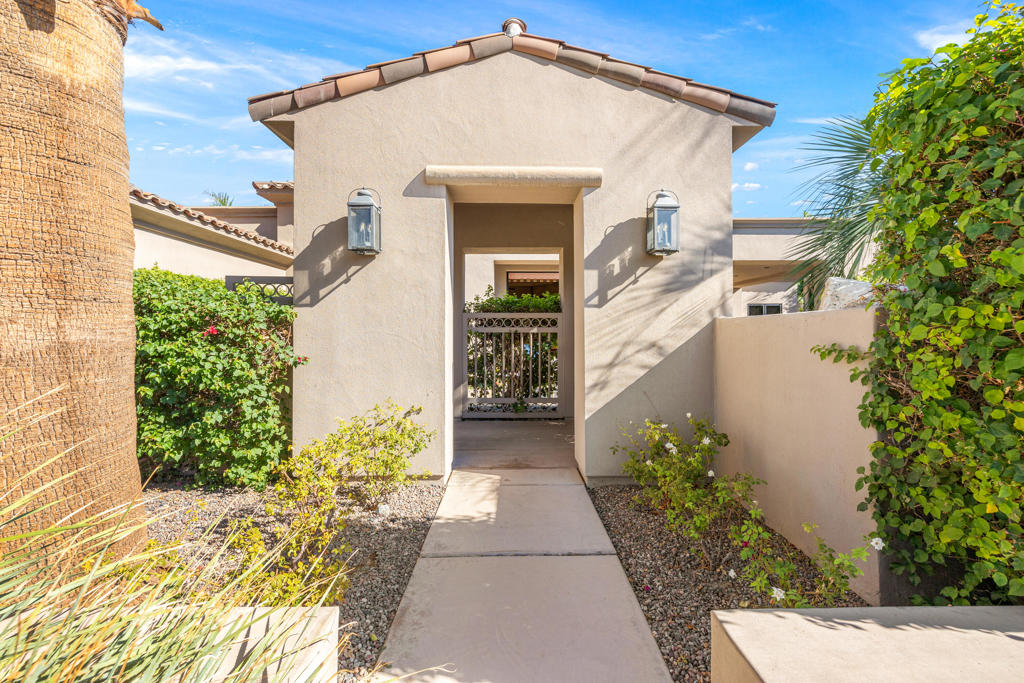 Indian Wells C.C. - Residential