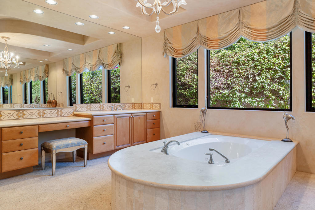 Indian Wells C.C. - Residential