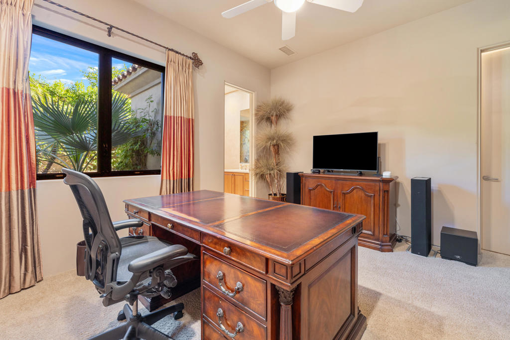 Indian Wells C.C. - Residential
