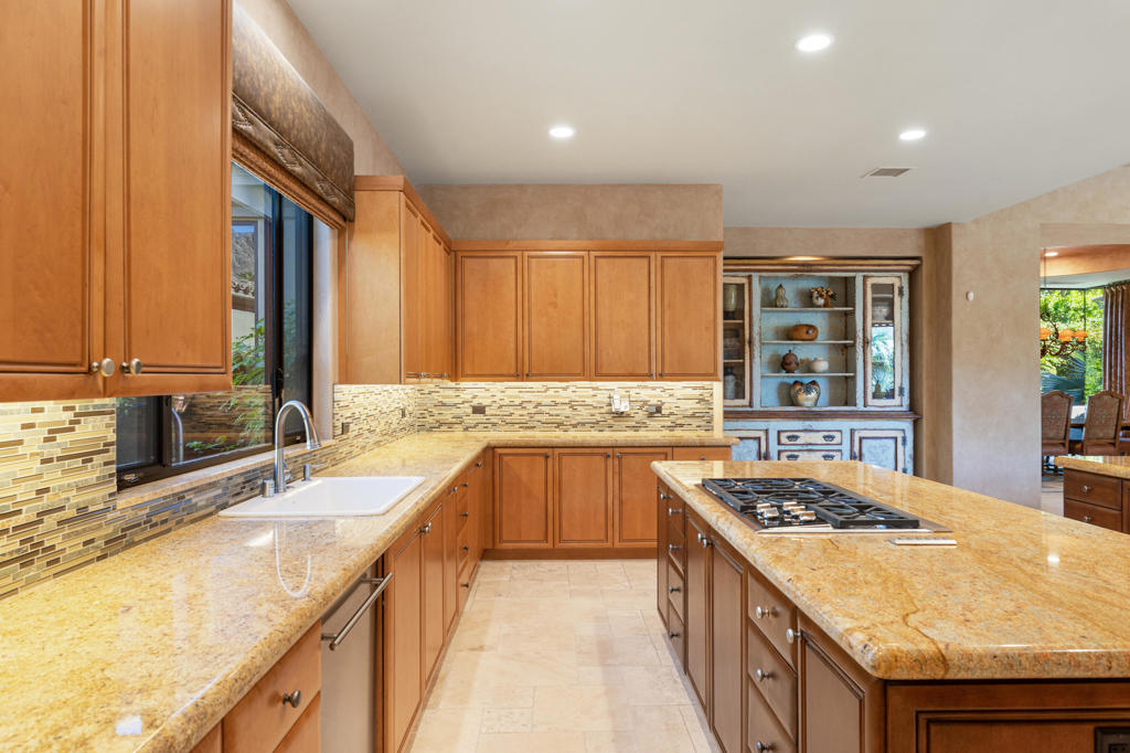 Indian Wells C.C. - Residential
