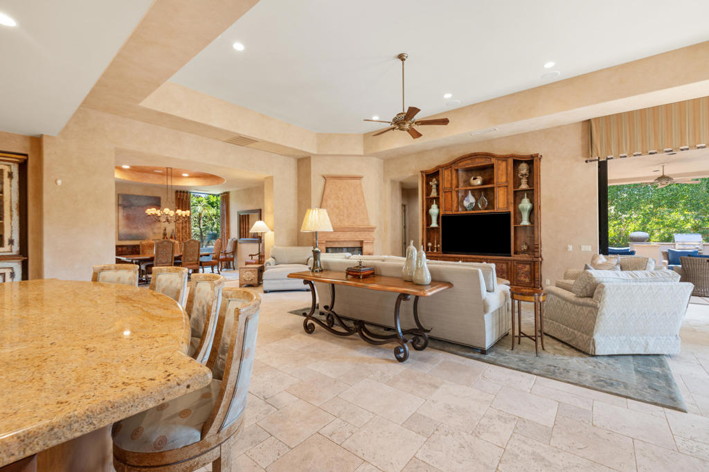Indian Wells C.C. - Residential