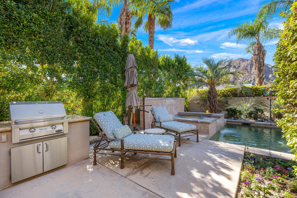 Indian Wells C.C. - Residential