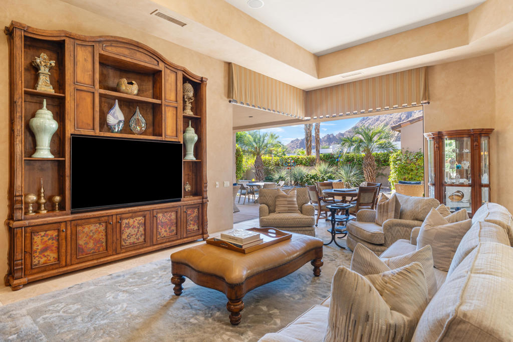 Indian Wells C.C. - Residential