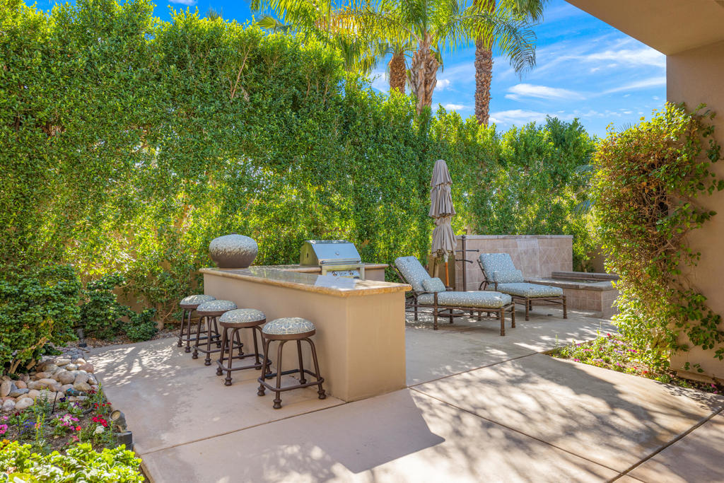 Indian Wells C.C. - Residential