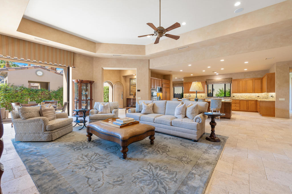 Indian Wells C.C. - Residential