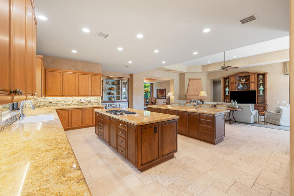 Indian Wells C.C. - Residential