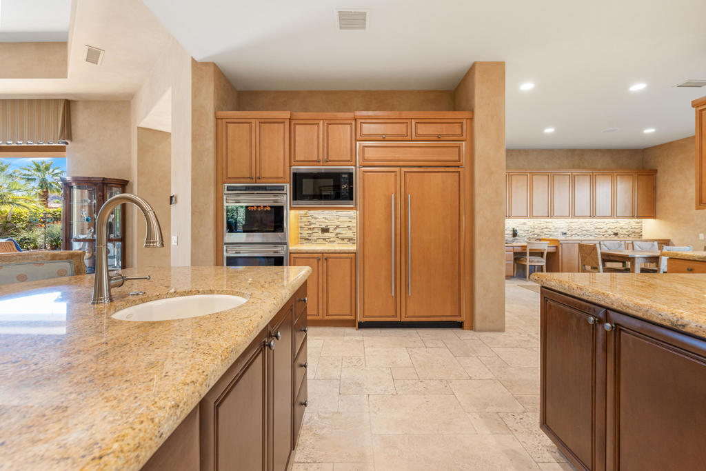 Indian Wells C.C. - Residential