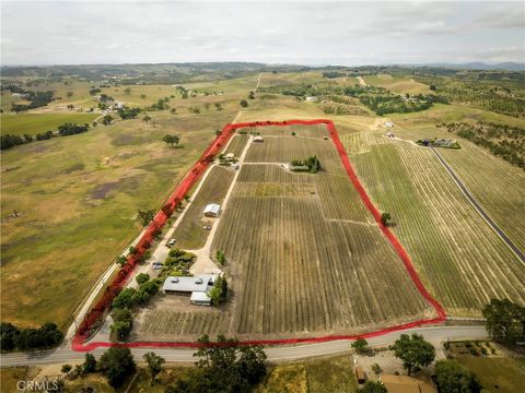 Tiny photo for 5575 El Pomar Dr, Templeton, CA 93465 (MLS # NS26047253)