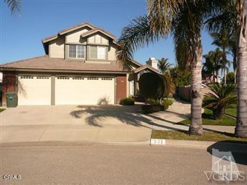 Photo of 931 Nottingham Drive, Oxnard, CA 93030 (MLS # V1-30825) Photo of 931 Nottingham Drive, Oxnard, CA 93030 (MLS # V1-30825)