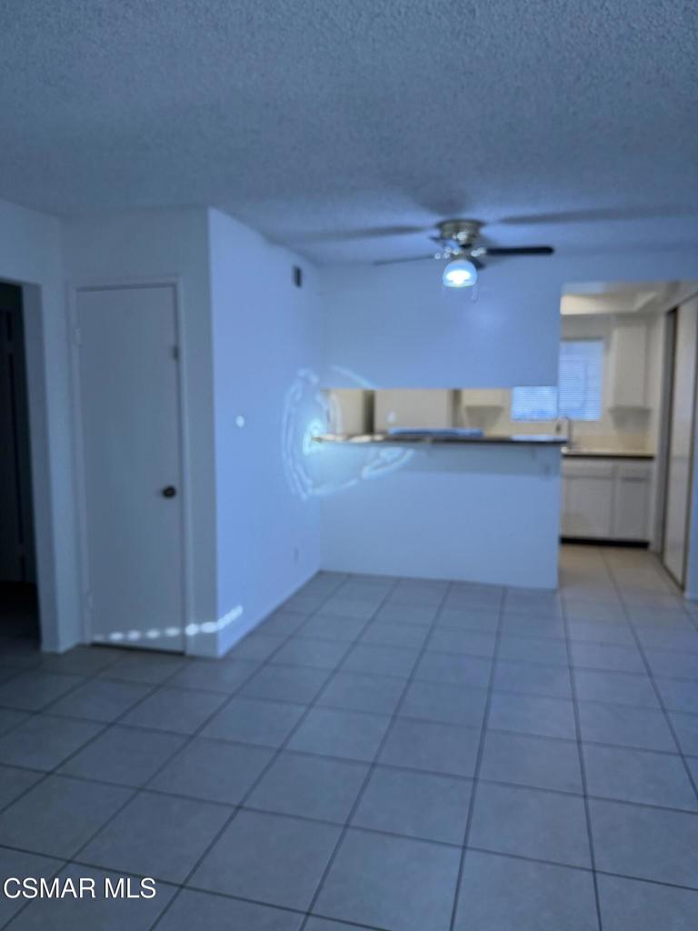 2073 Calle La Sombra 1