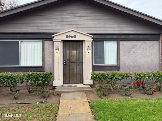 2073 Calle La Sombra 1