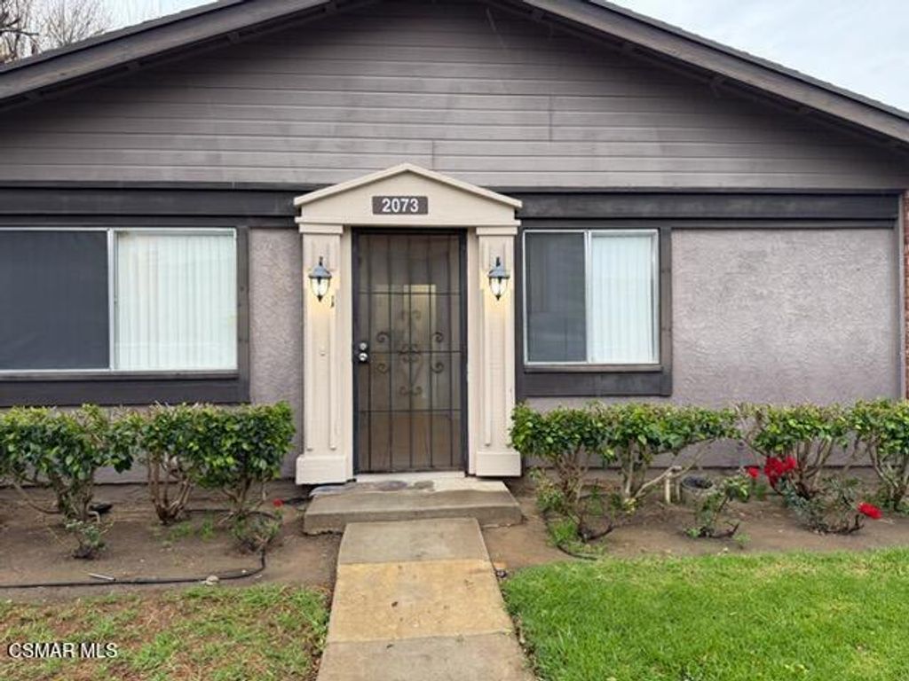 Photo of 2073 Calle La Sombra #1, Simi Valley, CA 93063 (MLS # 226000186)