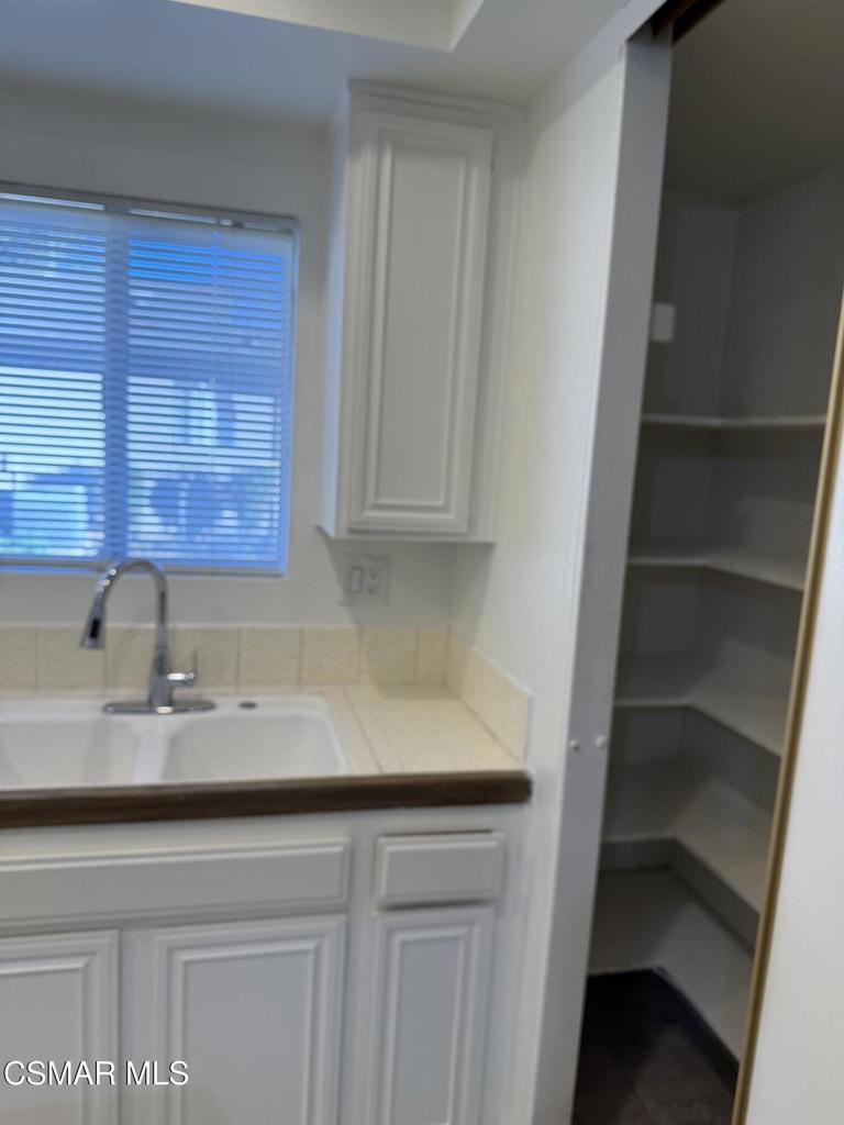 2073 Calle La Sombra 1