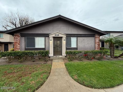 2073 Calle La Sombra 1 Simi Valley CA 93063