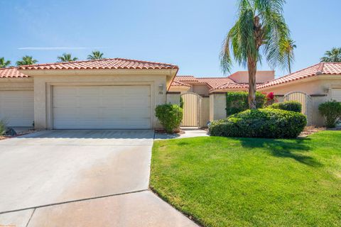 Photo of 106 Towle Circle, Palm Desert, CA 92211 (MLS # 219146238DA)