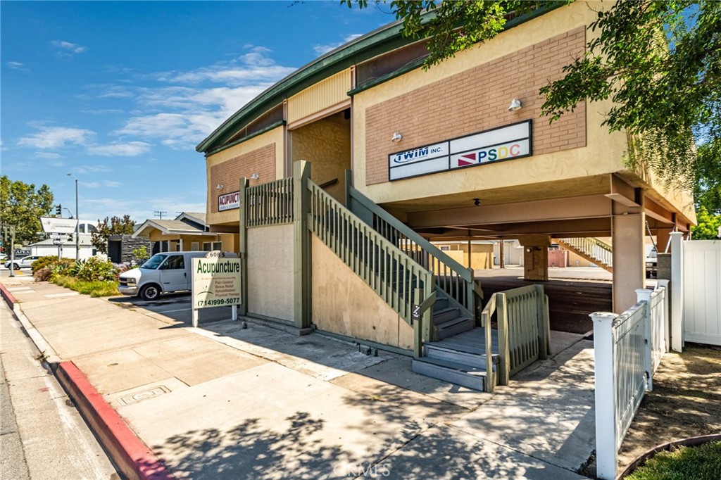 608 S Harbor Boulevard