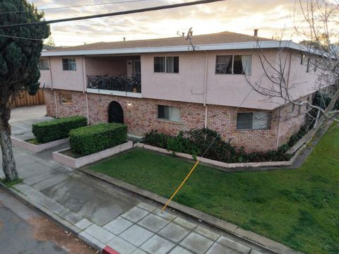Photo of 215 Charles Street, Sunnyvale, CA 94086 (MLS # ML82046338)