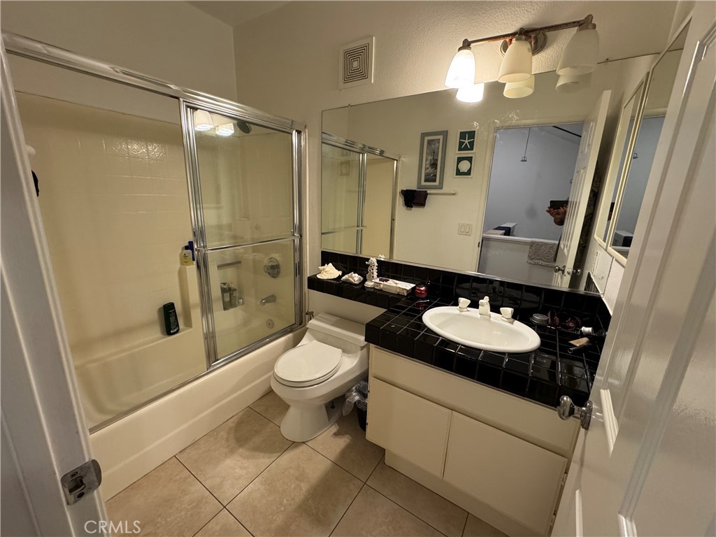 Expressions (RNE) - Residential Lease