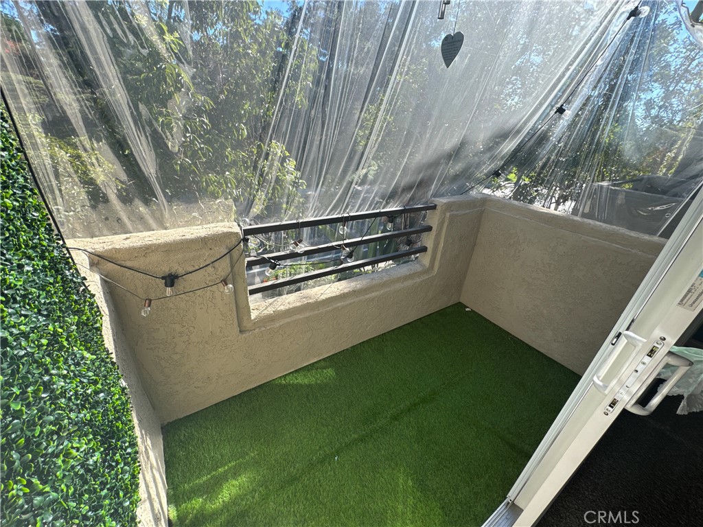 Expressions (RNE) - Residential Lease